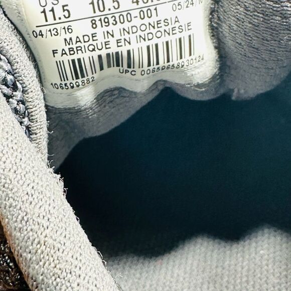 Nike Revolution 3  Mens Black Athletic Running Shoes Sneakers 819300 001  11,5 - Picture 7 of 8